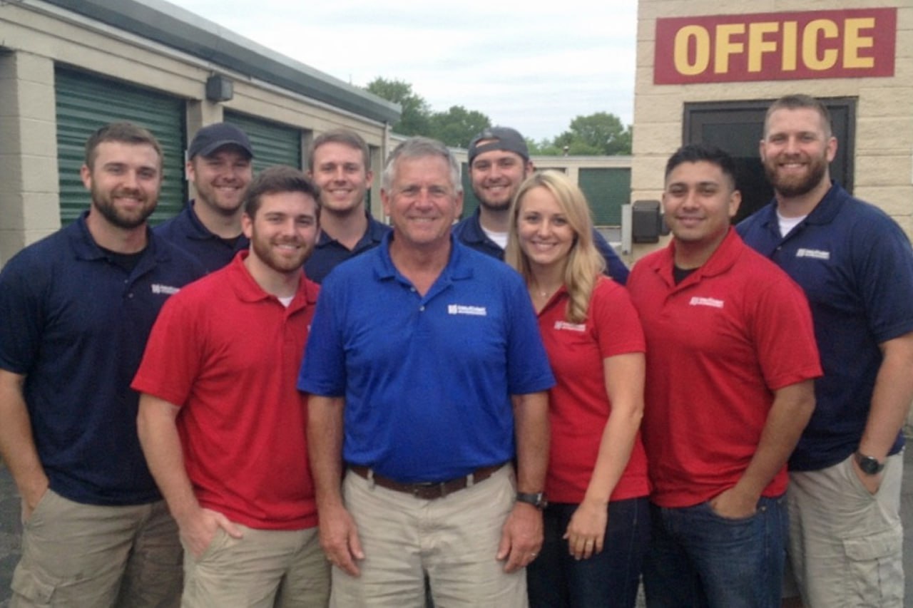 Water damage restoration professionals in Visalia, CA